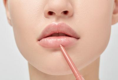 Карандаш контурный для губ автоматический "LINER&SHADOW", тон 190 "Цвет кожи" – фото 10