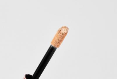 Консилер минеральный PT471 Sensitive Mineral 3 in 1 Concealer 01 тон – фото 5