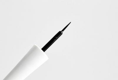 Подводка для глаз Подводка жидкая для глаз "Line studio ultimate eyeliner" – фото 2