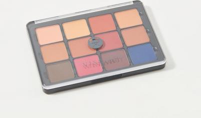 Палетка матовых теней для век Eyeshadow Palette 24 г – фото 3