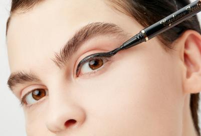 Подводка для глаз Feutre Fin тон 801 – фото 1