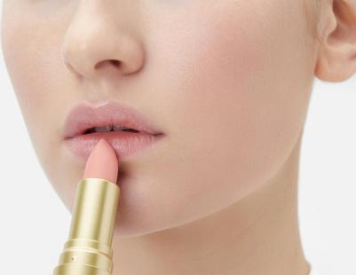 Помада-бальзам для губ Balm Fantaisie, тон 02 светло-бежевый – фото 8