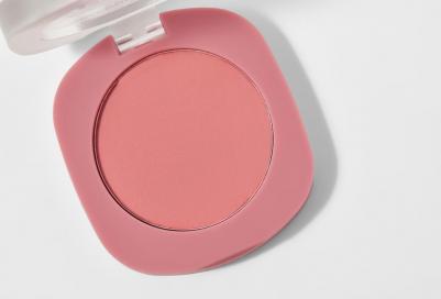 Румяна Macaron Matte Face Blush тон 04 натуральный розовый 4,1 г – фото 9