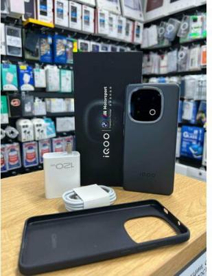 iQOO 13 12/256Gb, Black – фото 7