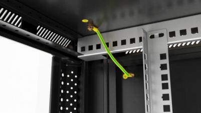 Серверный шкаф TWB-FC-1866-GP-RAL9004 Глубина 60см, черный – фото 3