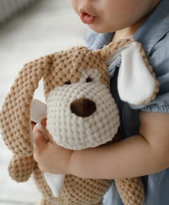 Мягкая игрушка Собачка бежевая с бантом 30 см – фото 8