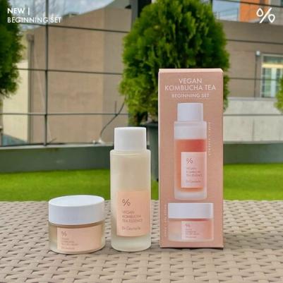 Набор косметики веганский с экстрактом чая комбуча Vegan Kombucha Tea Beginnin