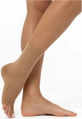 Бандаж компрессионный на голеностопный сустав 1 класс компрессии размер S бежевый – фото 2