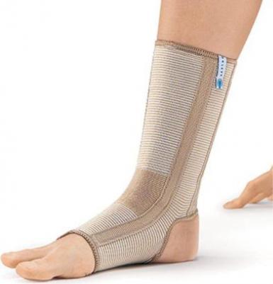 Эластичный бандаж на голеностопный сустав с ребрами жесткости BAN-101(M), р.M – фото 1