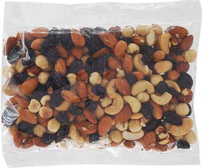 Фруктово-ореховая смесь из жареных орехов и изюма 300 г