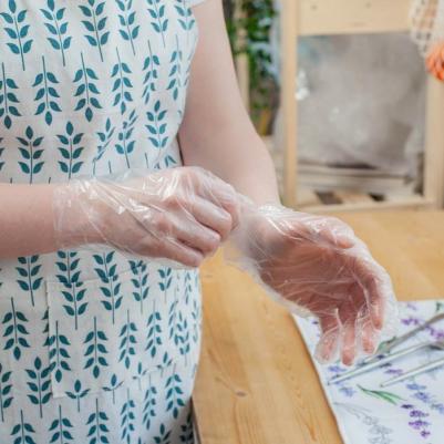 Перчатки одноразовые полиэтиленовые, 100 шт/уп, 0,6 гр/перчатка 6900051811140 – фото 2