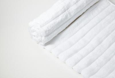 Полотенце банное коричневого цвета из коллекции essential, 90х150 см – фото 12