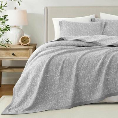 Покрывало с наволочкой хлопковое 180x240 на кровать 1,5 спальную или диван Crenate Серый