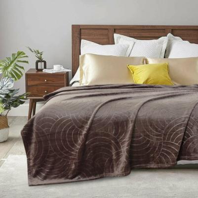 Плед Aura LA 150х200 велсофт в атласной ленте