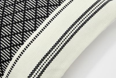 Наволочка декоративная сканди 45*45 см черный, 100% п/э – фото 3