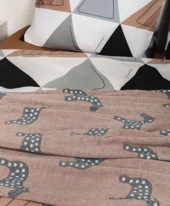 Покрывало 150x200 см коричневое (One size)