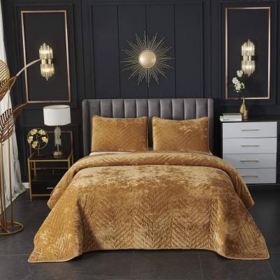 Покрывало Фернанд с наволочками 240x260 см вискоза горчичное