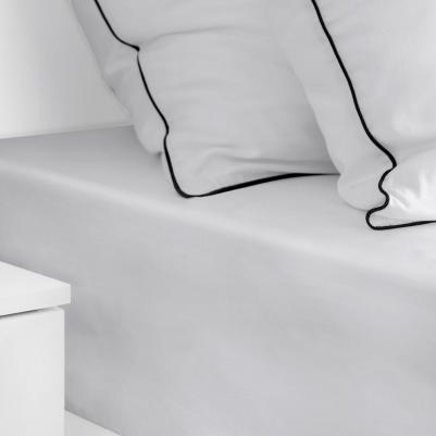 Антибактериальная простыня Antibacterial Bedsheet, 180х215 см. Цвет: "Благородное серебро" – фото 8