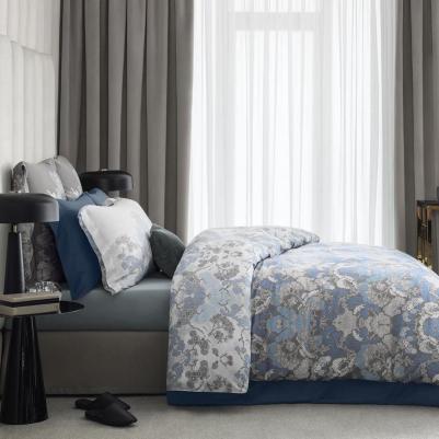 Комплект постельного белья ЭРИКО 145x200-2/260x270/50x70-2, 5пр – фото 1