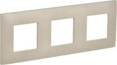 SKANDY Рамка 3-местная SK-F01B бежевый, цена за 1 шт – фото 1