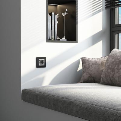 Рамка для розетки / выключателя на 1 пост W0013108 Senso черный soft-touch – фото 1