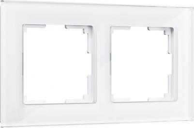Рамка из стекла на 2 поста Favorit W0021101 белый