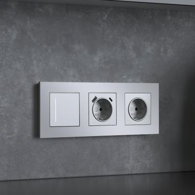 Рамка Slab (a062815) трехместная универсальная серебряная матовая IP20 – фото 1