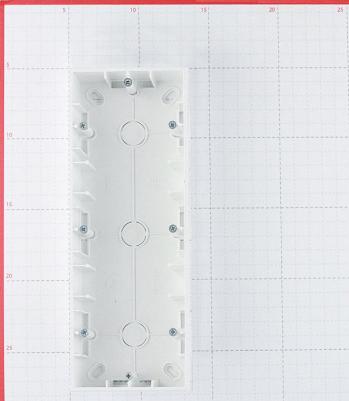 Коробка 3-ая для наружного монтажа 15 Белая – фото 4