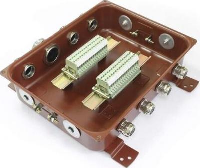 Коробка КЗНС-32 У2 с латунными сальниками zeta30319