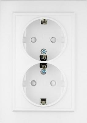 Розетка 2-м СП Минск 16А защ. шторки с заземл. бел. Basic ERR16-128-100