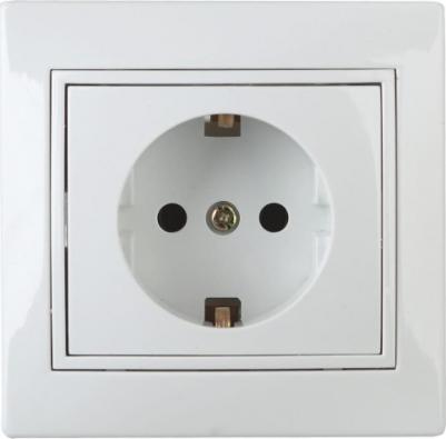 1Э-206-01 Розетка Plano 1Э-206-01 с заземлением 2P+E Schuko со шторками, 16А-250В, IP20, СУ, без лапок, белый, цена за 1 шт