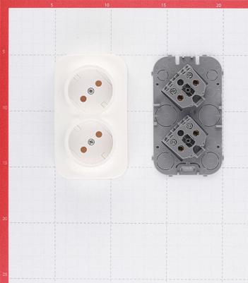 Розетка 2-м ОП Quteo 16А IP20 250В 2х2P без зазем. без защ. шторок бел. Leg 782231 – фото 3