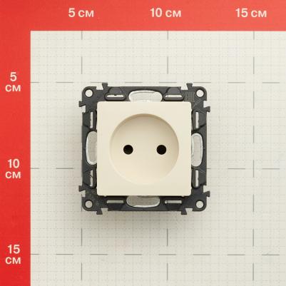 Розетка силовая Valena Life 753516 IP20 слоновая кость – фото 1