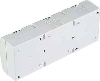 Тройная розетка с заземлением, шторками и крышкой, белая 1594447-030 – фото 3