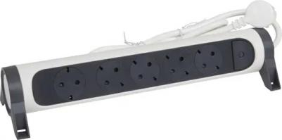 Удлинитель с заземлением 5 розеток с кабелем 1,5 м, с кнопкой включения и поворотным основанием, цвет: бело-черный, арт. 694531