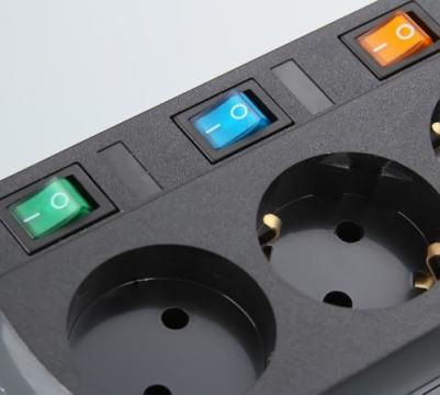 Сетевые фильтры Сетевой фильтр ERG 5м (5 розеток) черный – фото 6