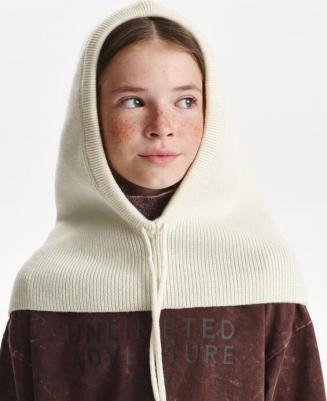 Шарф-капюшон для девочки молочный (One size) – фото 2