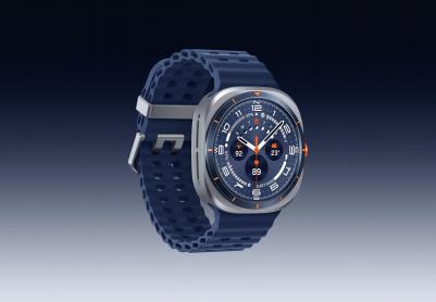 Galaxy Watch Ultra (2025) 47 mm Titanium Blue Case with Blue Marine Band – фото 13