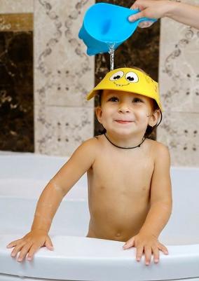 Защитный козырек для мытья головы желтый – фото 2