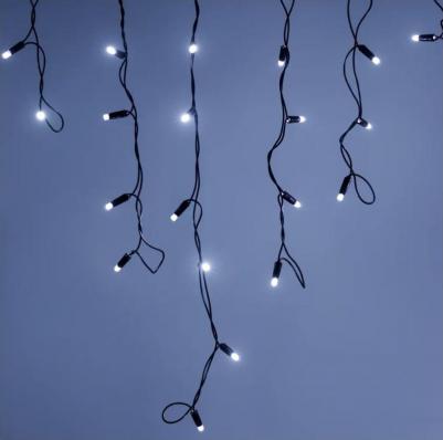 Универсальная светодиодная гирлянда "БАХРОМА" серии Pro отлично подходит для украшения и создания праздничной атмосферы как внутри помещений, так и