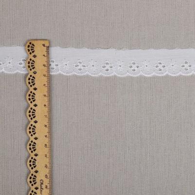 шитье, ширина 2,8 см, цвет 001 белый, 2,5 м