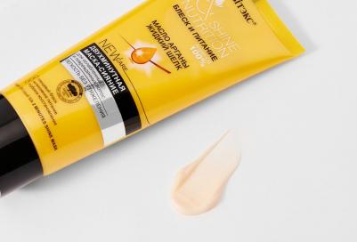 Блеск и Питание Двухминутная маска-сияние Масло арганы+жидкий шелк для ослабленныхи поврежденных волос, 200 мл – фото 4