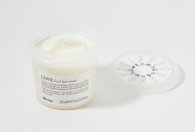 Маска для усиления завитка / Essential LOVE CURL mask 250 мл – фото 13