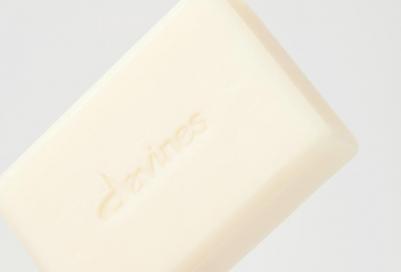 Шампунь твёрдый момо для глубокого увлажнения волос Momo Shampoo Bar 100 г – фото 1