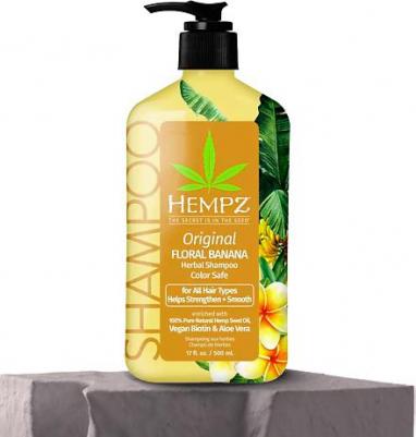 Шампунь Hair Care Original Herbal Shampoo For Damaged&Color Treated Hair 500 мл – фото 1