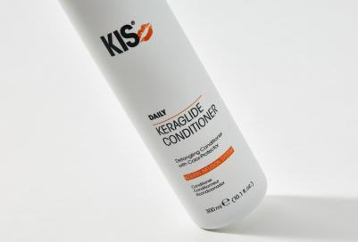 Кондиционер для волос KeraGlide Detangler - кератиновый кондиционер-антистатик 300.0 – фото 2