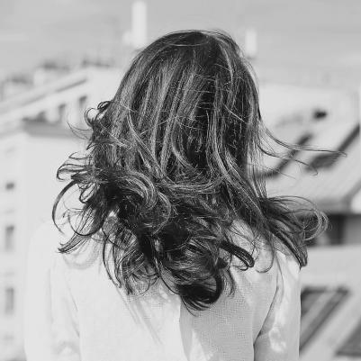 Очищающая маска для кожи головы с белой глиной – фото 10