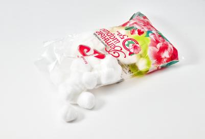 Белые шарики ватные косметические нестерильные, 50 шт – фото 4