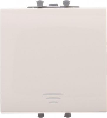 Кнопка клавишного типа применяется для управления освещением или электропитанием приборов из одной точки. Она не имеет отдельного каркаса и 4690309490181