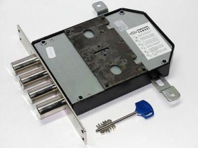 Замок врезной Elbor сувальдный Сапфир 1.09.06 с тягами, 5 кл – фото 2